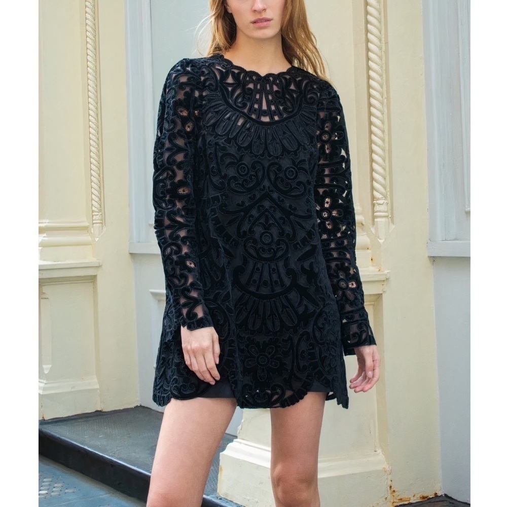NWT SEA New York Mini Embroidered Long-Sleeve Dana Black Velvet Dress